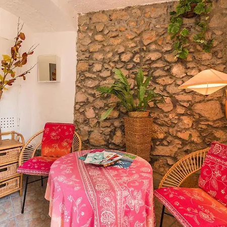 Apartman In 39149 *