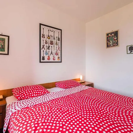 Apartamento In 39149 Crikvenica
