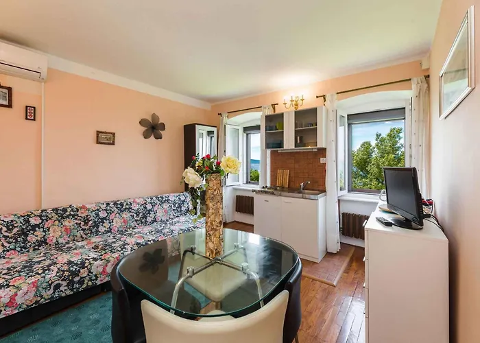 Appartement In 39149